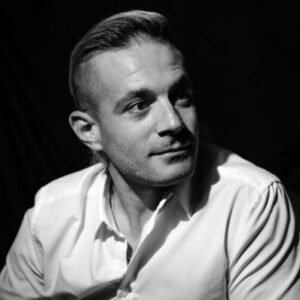 Profile photo of Eddie Signaigo